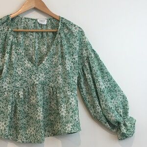 Siena Sky | Green Floral Women's Top